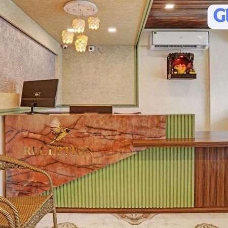 Glitz Hotels Golden Birds - Mahape, Navi Mumbai Bagian luar foto