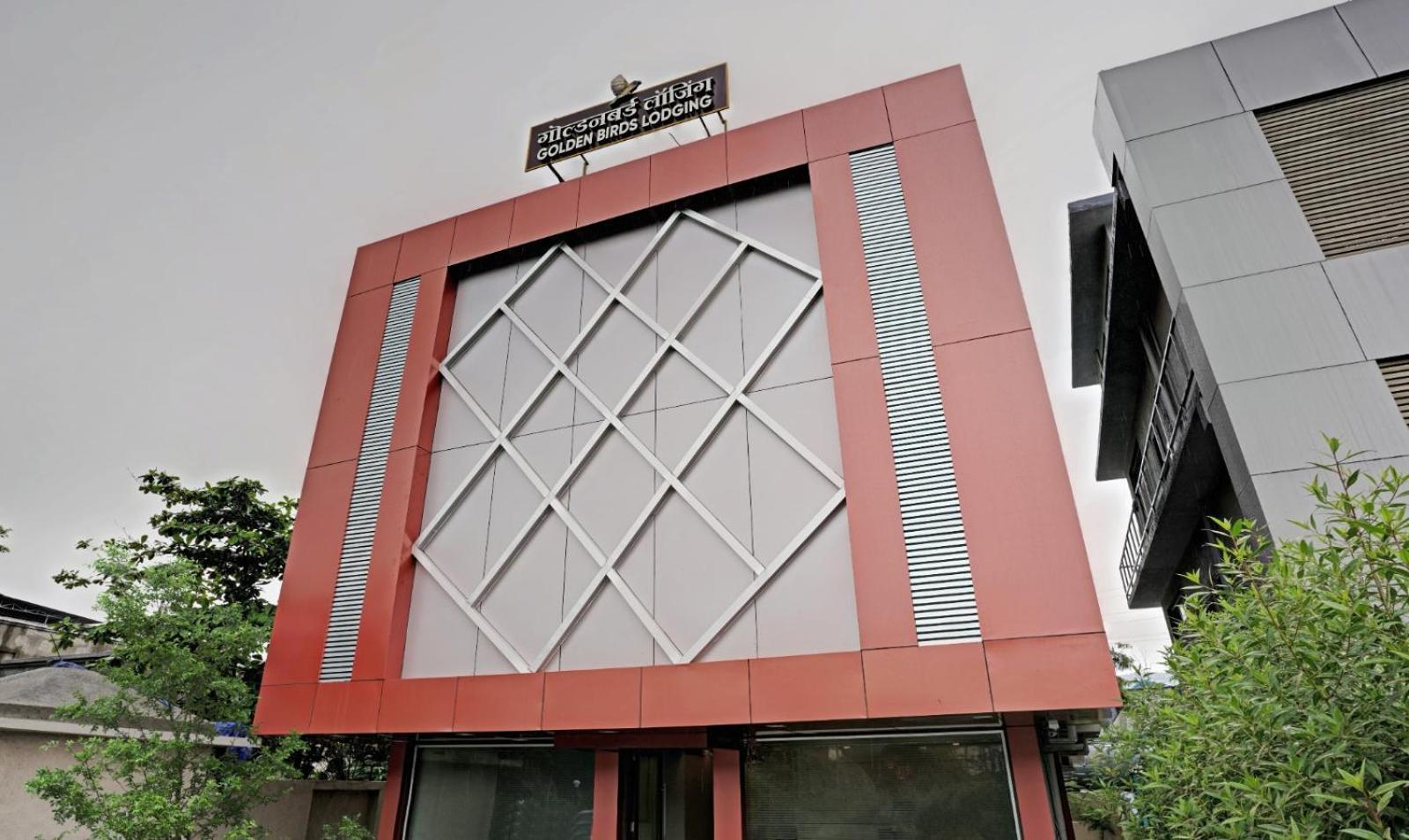 Glitz Hotels Golden Birds - Mahape, Navi Mumbai Bagian luar foto